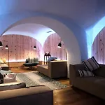 Am Stein 4*