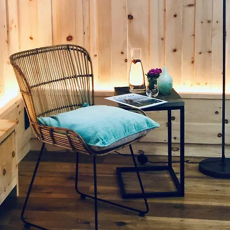 Am Stein Guest house 4*