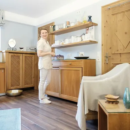 Am Stein Guest house 4*